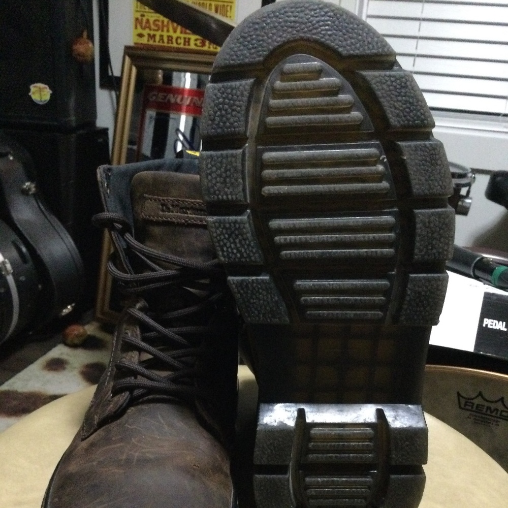Dr. Martens Womens Size 7 Mens Size 6 Brown Comb Leather